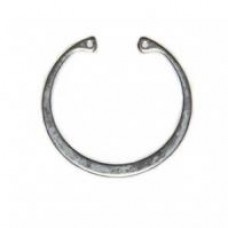 Suzuki Carry Front Wheel Bearing Retainer Ring DB52T, DA63T